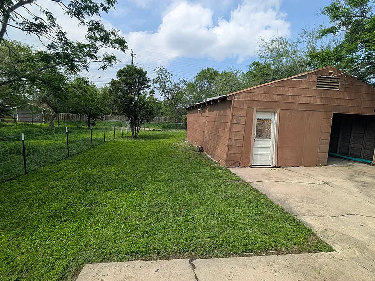 824 E Doddridge Ave #824 — Photo 21