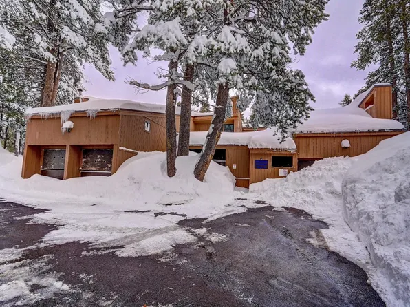 251 Creekside Dr, Arnold, CA 95223