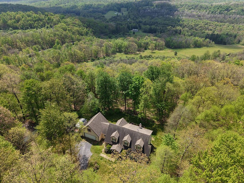 1st image of 222 Deer Ridge Rd