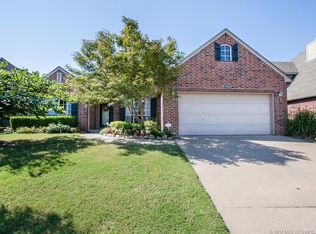 9008 E 77th Pl S, Tulsa, OK 74133