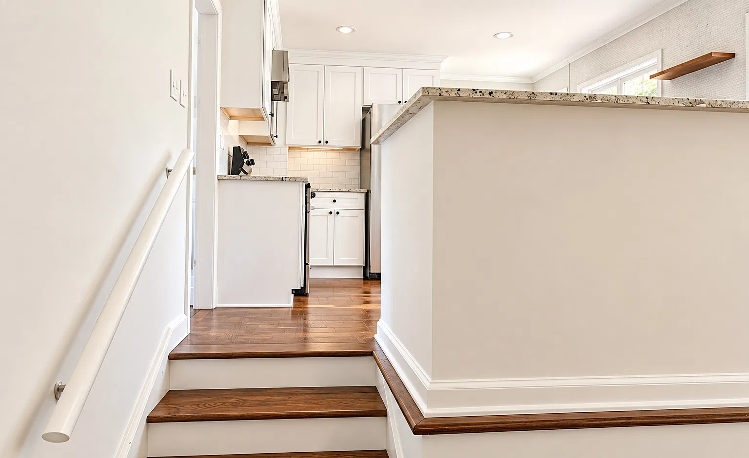 4 bed, 1850 sqft, $2,000 — Photo 4