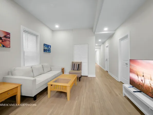 814 S Leavitt St #2, Chicago, IL 60612