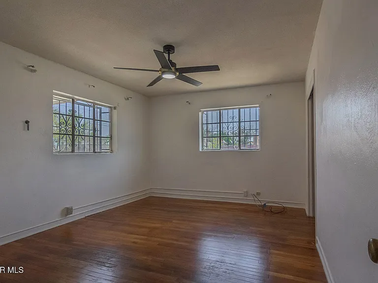 4029 Hueco Ave — Photo 17