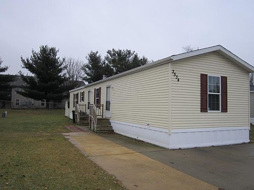 2nd image of 3534 Windsor Woods Dr