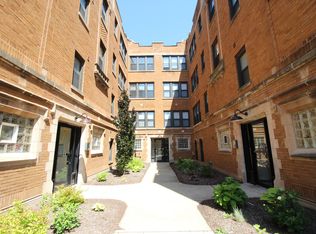4747-51 N Troy St #3E, Chicago, IL 60625