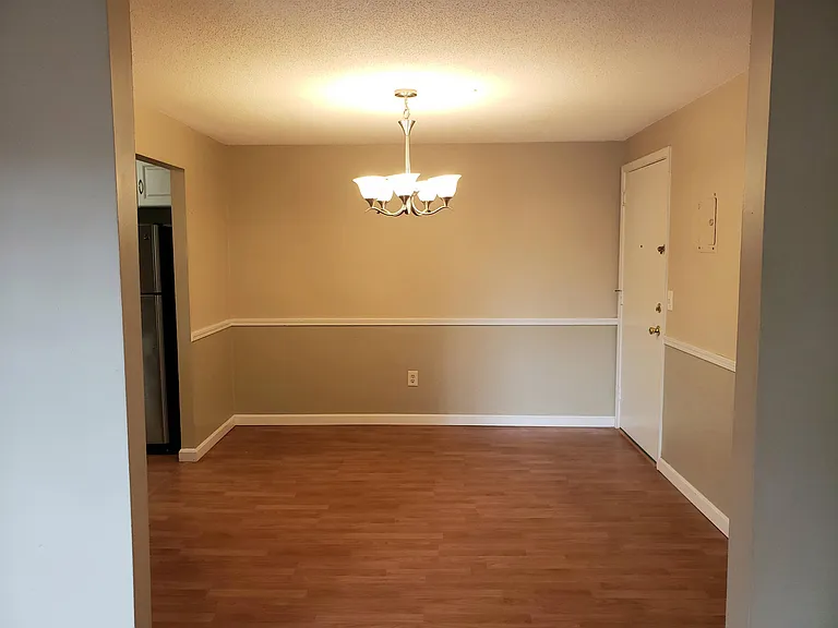 130 English Village Rd #302 — Photo 9