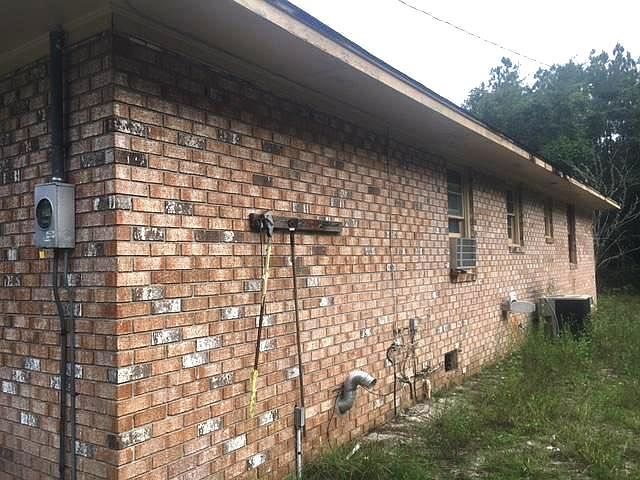 2nd image of 3249 Willard Rd