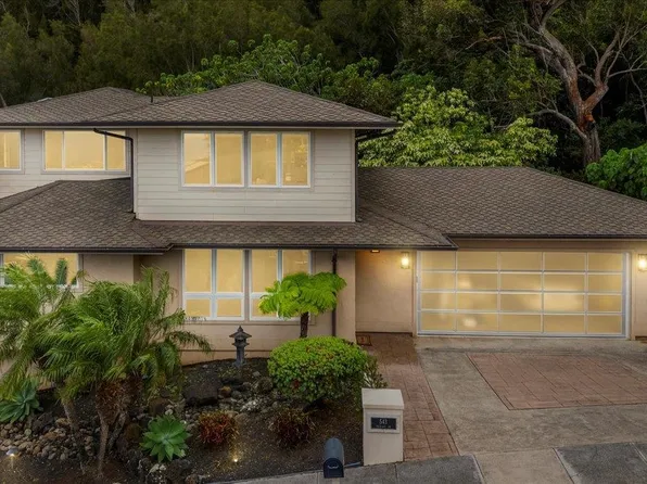 543 Polulani Dr, Wailuku, HI 96793