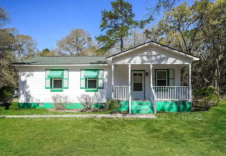6088 Bears Bluff Rd — Photo 1