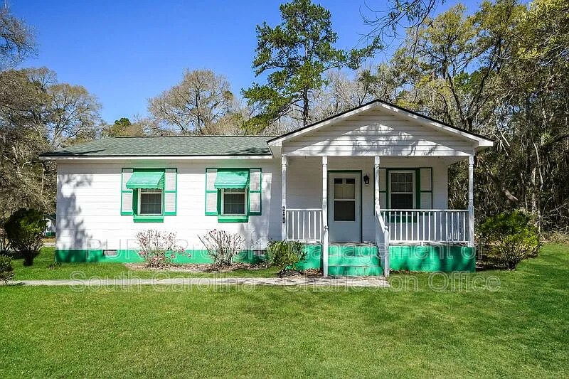 6088 Bears Bluff Rd