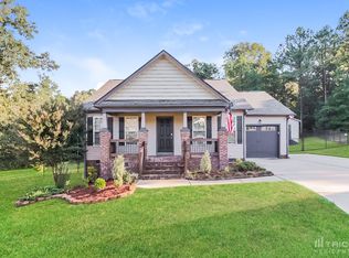 158 Parkers Pointe Dr, Benson, NC 27504