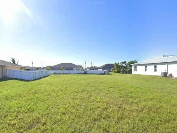 1018 Nelson Rd N, Cape Coral, FL 33993