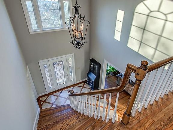 5th image of 4555 Kemp Farm Ln