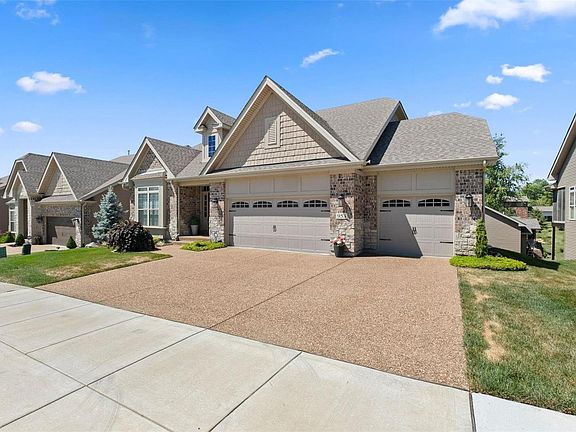 2nd image of 953 Grand Reserve Dr
