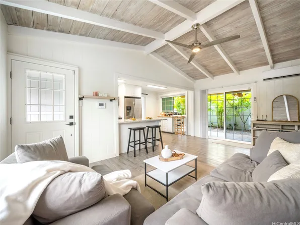 368 S Kalaheo Ave, Kailua, HI 96734