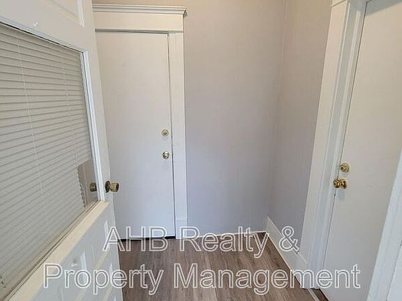 3rd image of 633 Tucker St #A