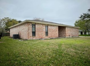1405 Seville Dr, Portland, TX 78374