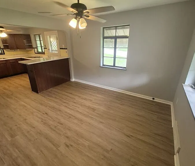 501 Hallam Ave — Photo 4