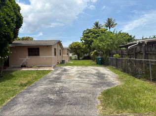 527 SW 78th Ct, Miami, FL 33144
