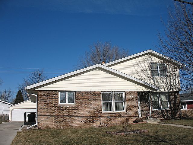 1st image of 2902 E College Ave