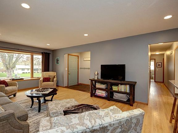 2nd image of 13221 Taylor Pl