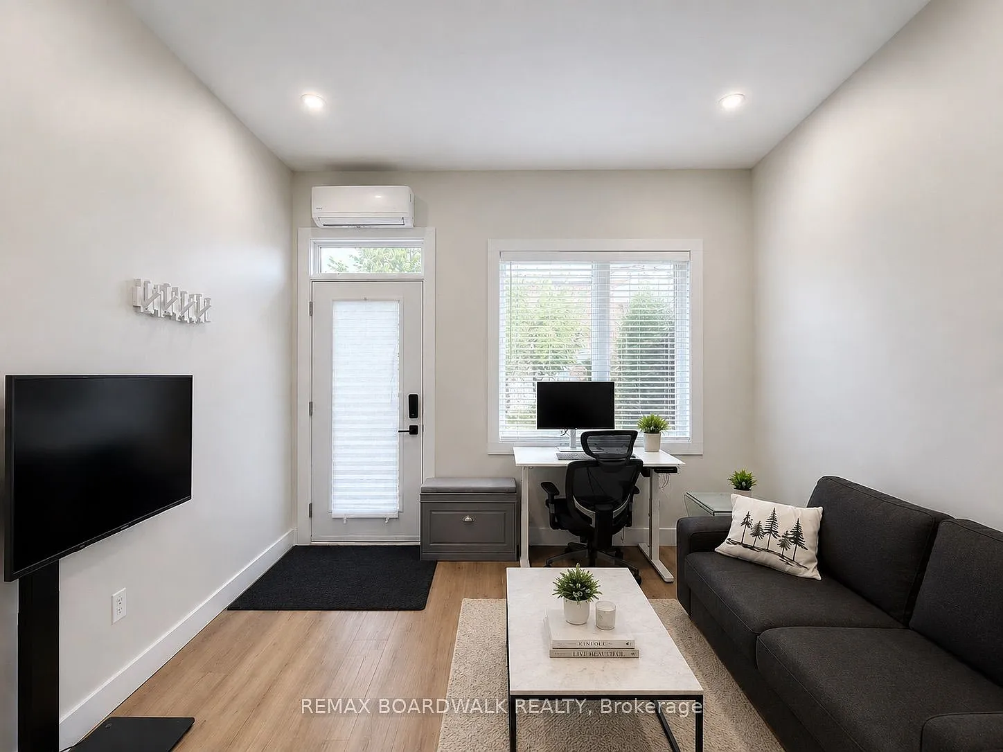 1 bed, $1,975 — Photo 4