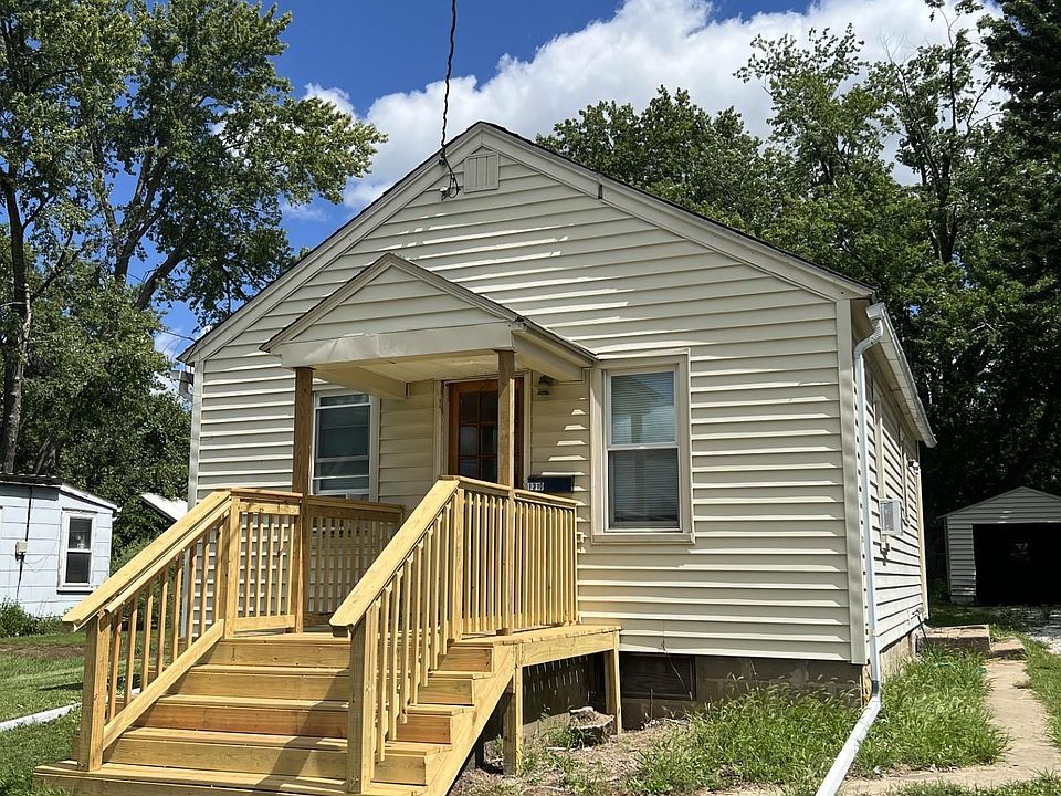 1st image of 1310 S 1st St