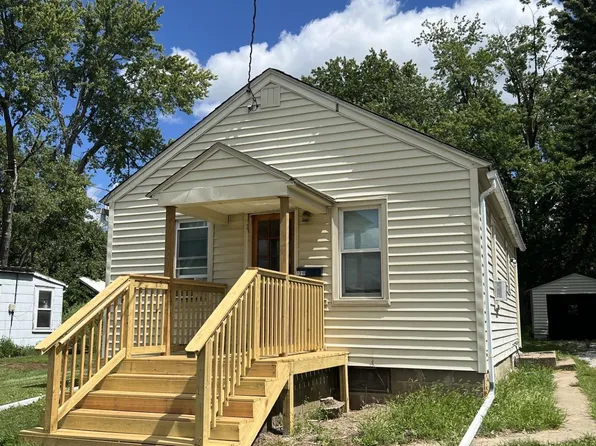 1310 S 1st St, Oskaloosa, IA 52577