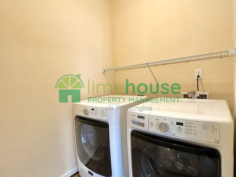 132 Filbert St — Photo 17