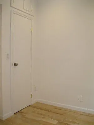 Rented by Tower Brokerage | media 29