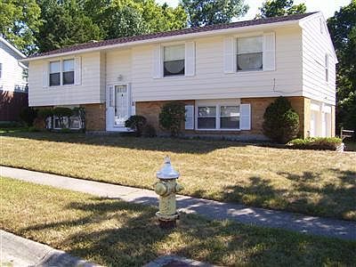 1st image of 4014 Silver Oak St