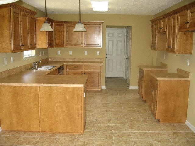 2nd image of 2751 Mariah Ln
