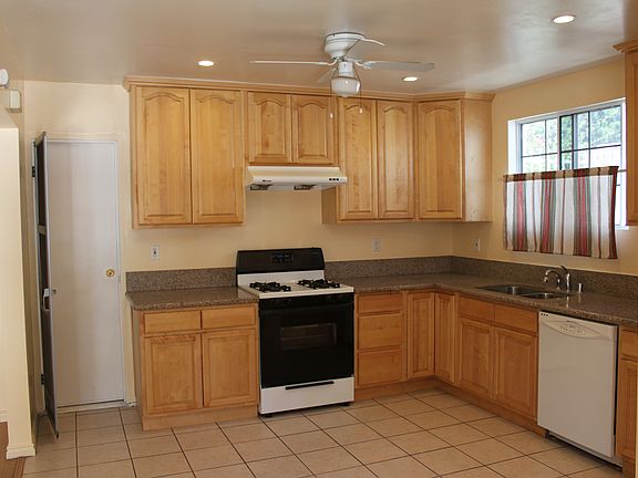 2nd image of 1570 Fulton Ave