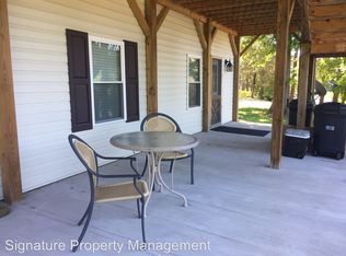 409 5th St, Clarksville, VA 23927