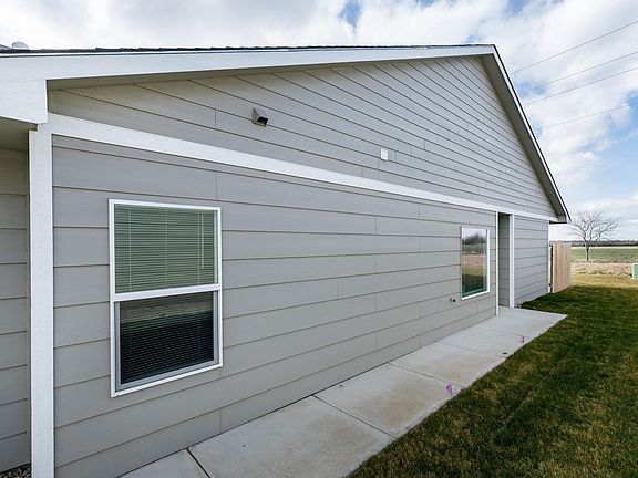 2nd image of 5407 Colburn Ct N
