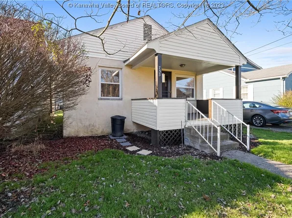 733 Abney St, Saint Albans, WV 25177