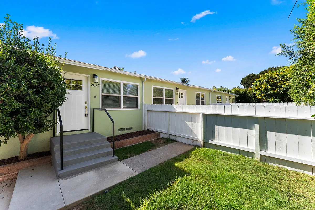 Building Photo - 2075 Reed Ave #2075