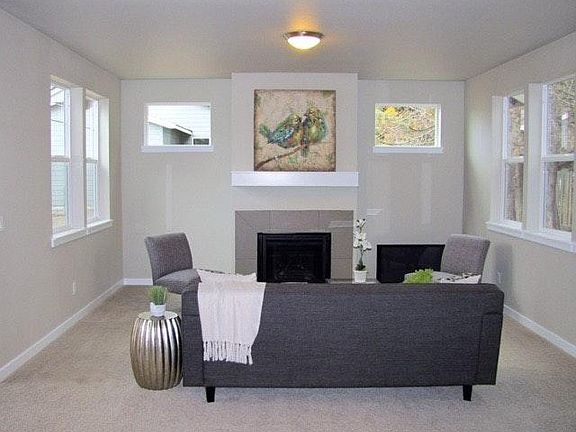 Shea Ct Family Room
