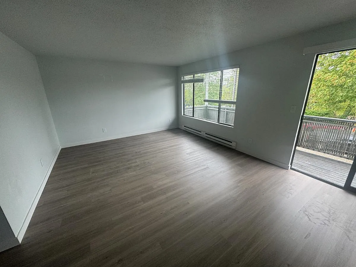 2 bed, 850 sqft, $1,750 — Photo 2
