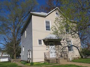 325 S, Sparta, IL 62286