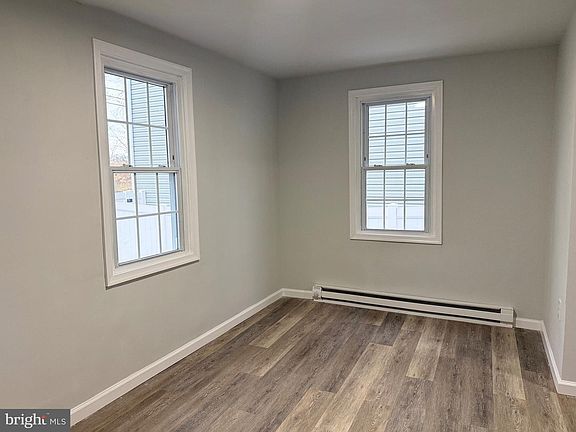 2nd image of 631 Eagle Ave