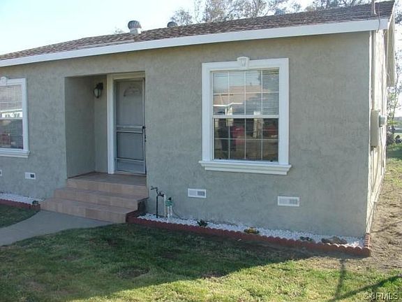 2nd image of 16825 Fairfax St
