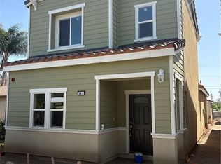 240 N #W, Colton, CA 92324