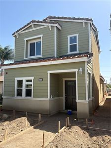 240 N #W, Colton, CA, 92324