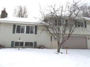 8816 Austin St NE, Blaine, MN 55014