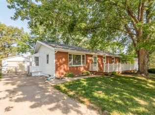 5806 Jordan Dr, Des Moines, IA 50315