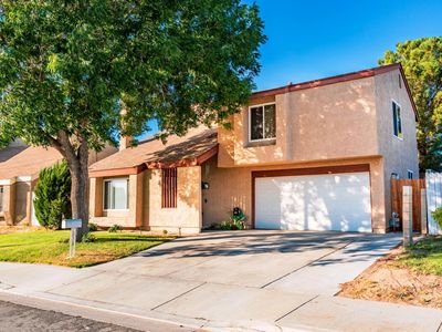 3109 Larwood Dr, Lancaster, CA, 93536