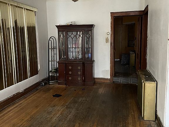 5th image of 605 N Monticello Ave