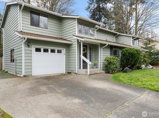 Alderbrooke Condominiums, Oak Harbor, WA 98277