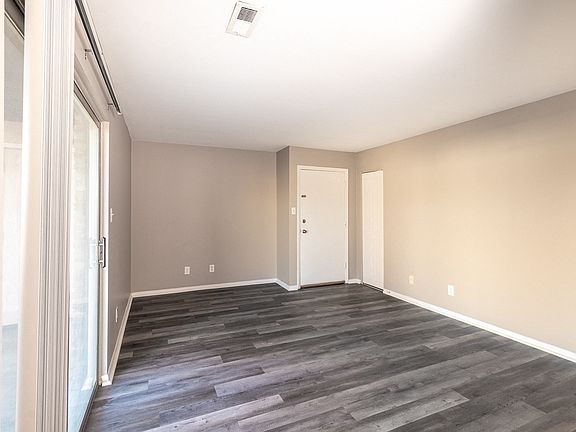 4th image of 501 1st Ave SE #503-A